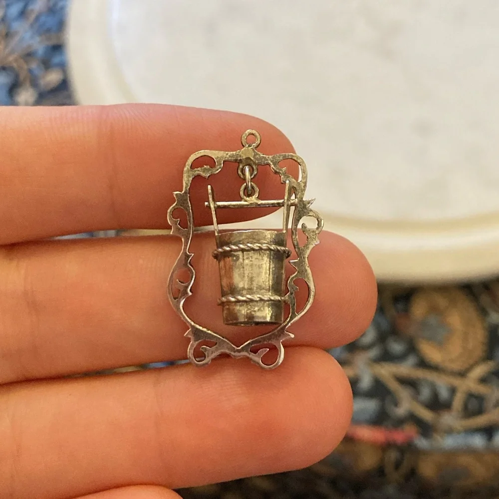 Antique Sterling Wishing Well Swinging Bucket Charm - Picture 8 of 11